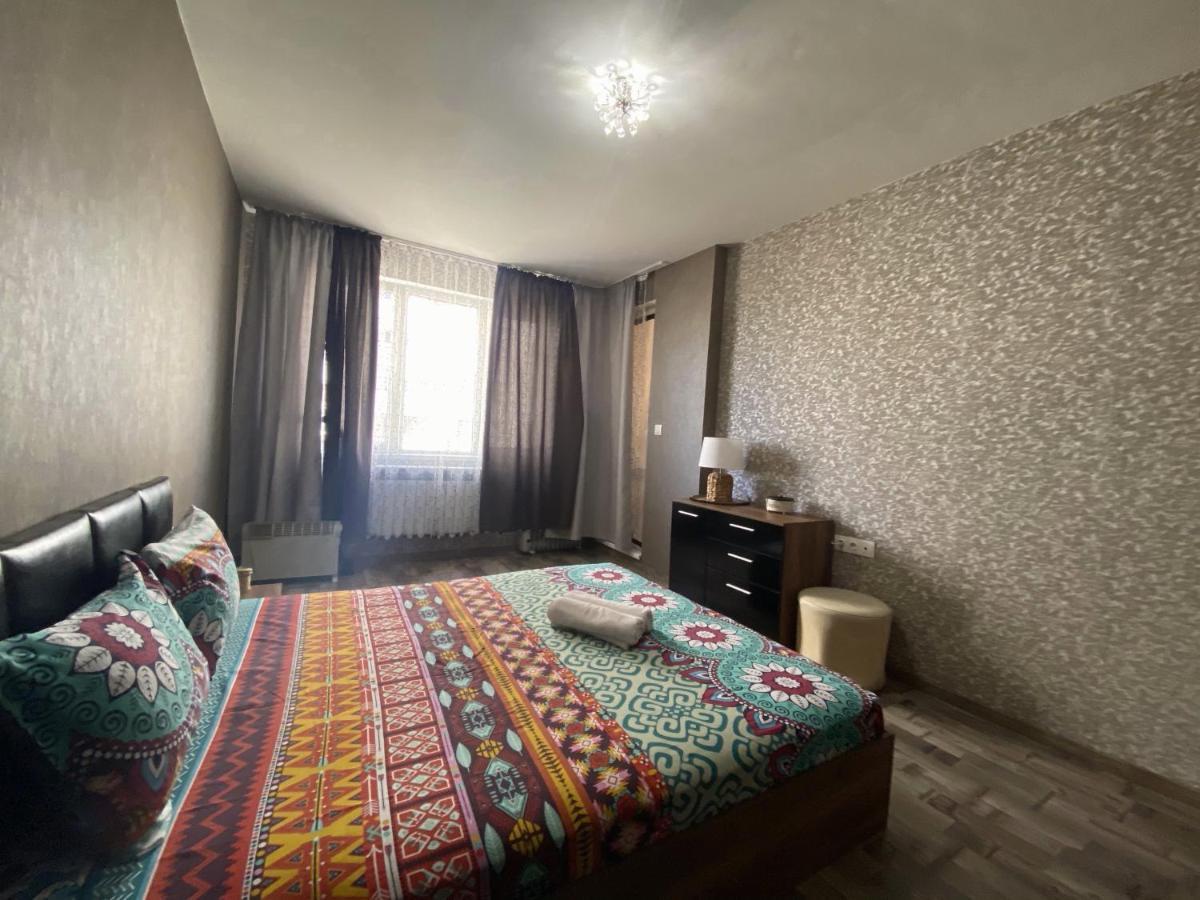 Lovely Cozy Apartment Sofya Dış mekan fotoğraf